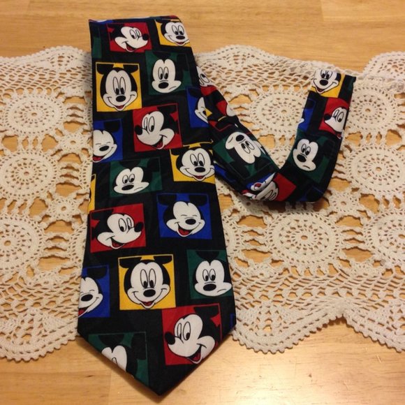 Mickey Mouse Unlimited Disney necktie by Balancine, Inc. USA Made - Picture 1 of 6